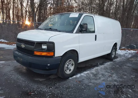 2017 Chevrolet Express 2500 Work Van из США, поврежденный, VIN 1GCWGAFF9H1117427